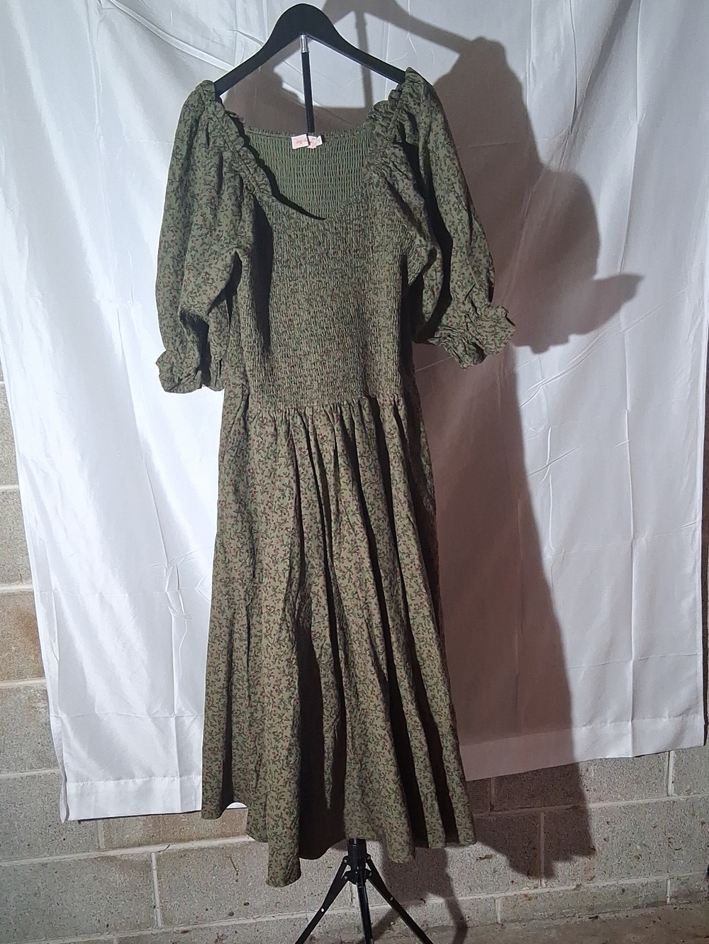 Ivy City Co Olive Green Floral Smocked Maxi Dress